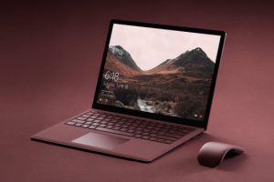 Microsoft анонсировала ноутбук Surface Laptop под управлением Windows 10 S